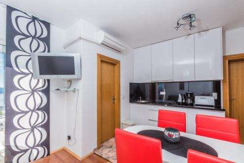 Apartment in Crikvenica with sea view, balcony, air conditioning, WiFi 3492-3