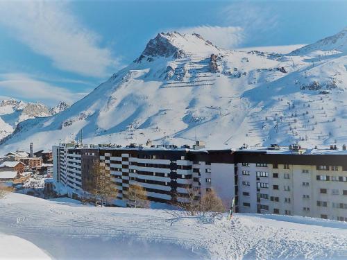 Appartement 3 pièces à Tignes, 8 pers, ski aux pieds, balcon, WIFI