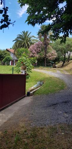 Appartement F2 tout confort ****