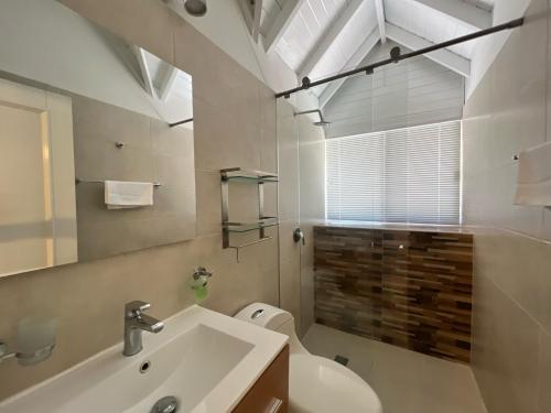 Phòng tắm tại Moderna Cabaña en Ruitoque Condominio