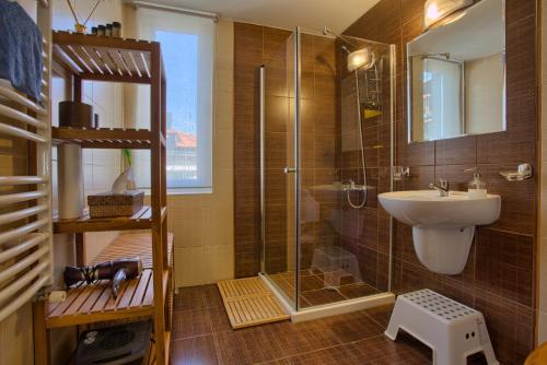 Koupelna v ubytování Bansko Royal Towers - 2BD Flat with Parking by Flat Mаnager