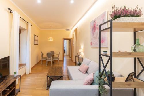 APARTAMENTO PUERTA DE CÓRDOBA - En Pleno Centro Histórico