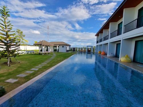 Πισίνα στο ή κοντά στο Far Beach House, Cha-am
