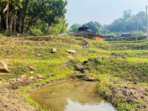 Landskap semula jadi dekat dengan rumah percutian