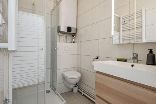 Koupelna v ubytování Lovely appartment in Montmartre