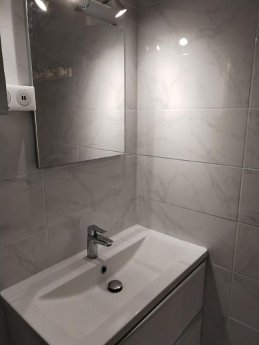 Appartement LA Grande Motte pour 5 personnes maximum