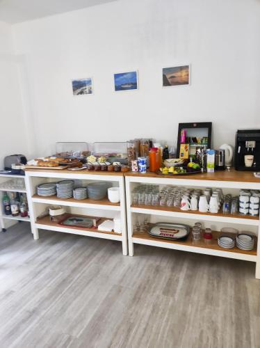 Đồ ăn tại/gần căn hộ