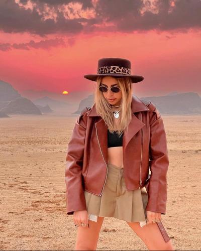 Tetamu yang menginap di Wadi Rum Space camp