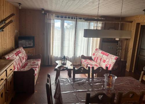 Posedenie v ubytovaní Appartement Font Romeu