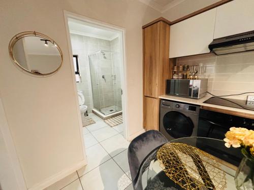 Phòng tắm tại The Blyde Luxury Retreat