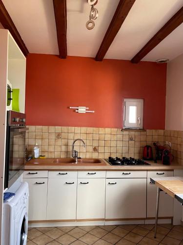 Una cocina o zona de cocina en Gite Du Rittersberg