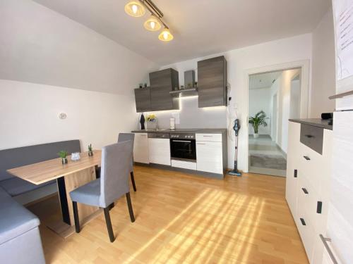 Ferienwohnung Beatrixにあるキッチンまたは簡易キッチン