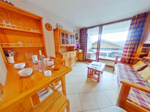 Studio cabine cosy avec balcon, proche télésièges et commerces, 5 couchages - Les Saisies - FR-1-594-315