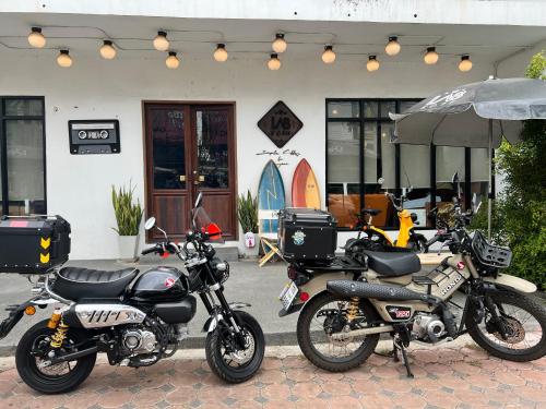 カンチャナブリにあるLabkoff cafe and Hostelのギャラリーの写真