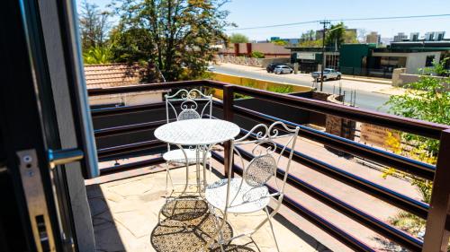 Balkoni atau teres di Windhoek Gardens Boutique Hotel