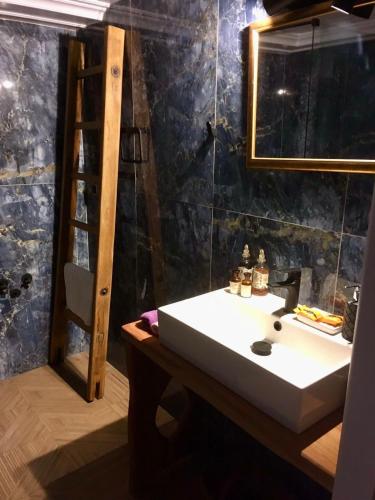 Un baño de Heaven's View Mansion - Zagori Stone Built Gem