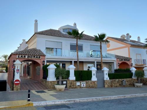 Front beach Villa in Marbella with Amazing Sea Views Semidetached