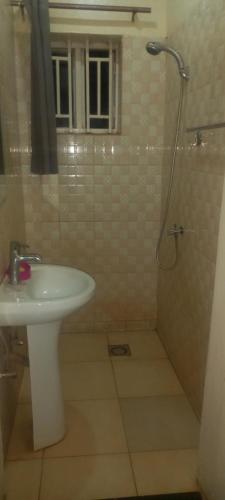 Phòng tắm tại Tommy's House