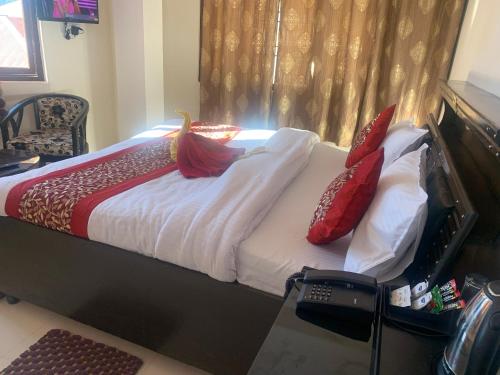 Hotel Ananta Inn – Photos 4