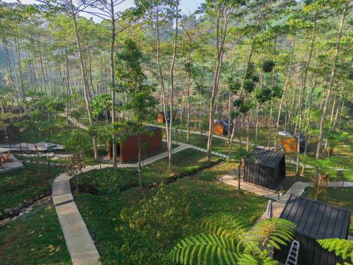 Zahrada ubytování Bobocabin The Tavia, Puncak