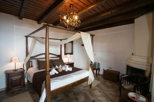 Postel nebo postele na pokoji v ubytování Enastron Guesthouse