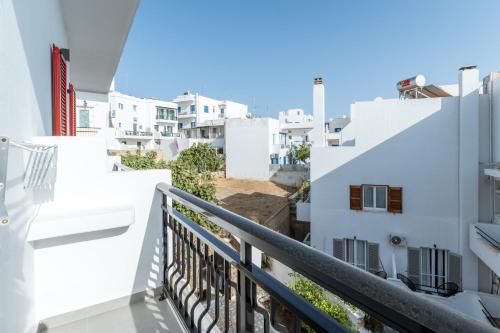 Gallery image of Kleris Studio 6 Tinos in Tinos Town