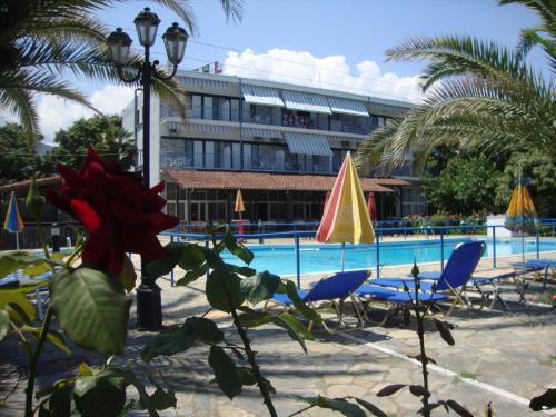 Gallery image of Hotel Pantazis in Paralia Panteleimonos