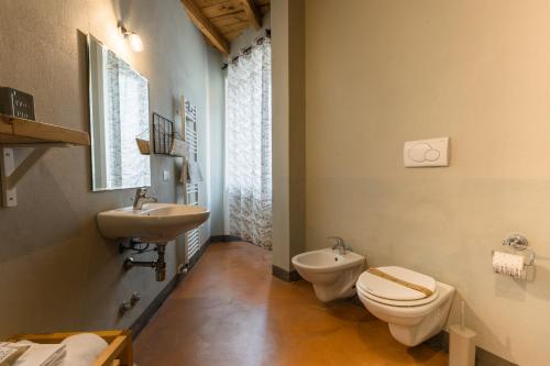 Ein Badezimmer in der Unterkunft B&B Corte del Mincio