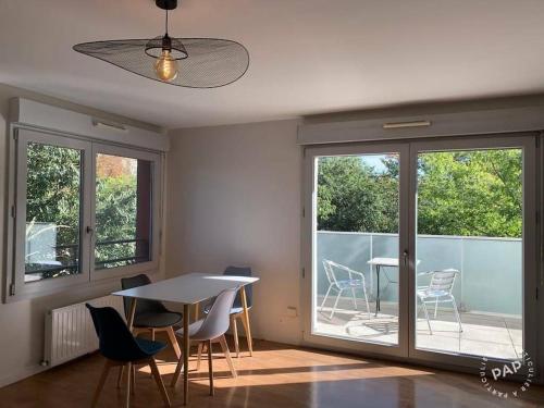 studio récent de 39 m2 meublé