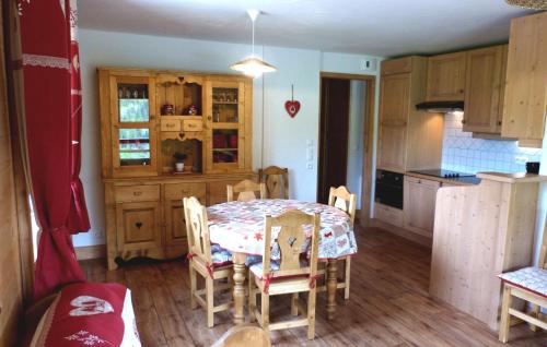 Appartement cosy, 6 personnes, 2 chambres - ECRINI08