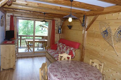 Appartement chaleureux, 4 personnes, 1 chambre, 1 coin montagne - ISALINE07