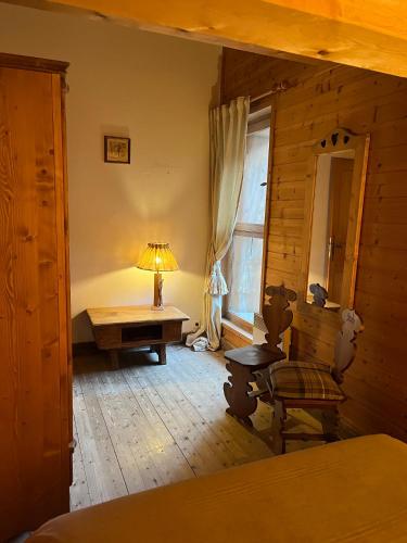 Photo de la galerie de l'établissement Chalet tout confort au pied des pistes, 10 personnes, 5 chambres - CH12, à Beaufort