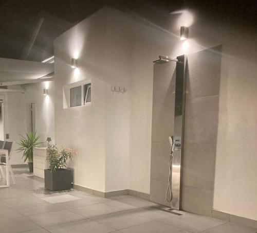 Φωτογραφία από το άλμπουμ του Centraal gelegen luxebungalow στην Πλάγια ντελ Ινγκλές