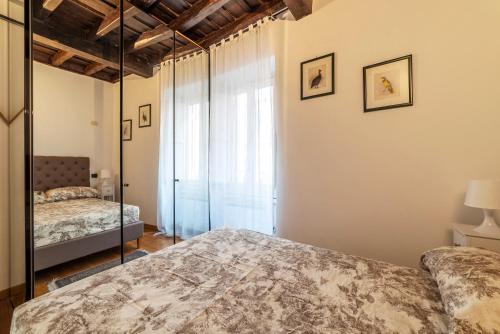 GuestHost - Piazza di Spagna Classy Apartment