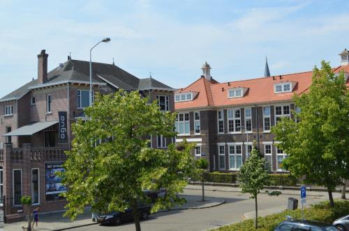 Afbeelding uit fotogalerij van Hotel Auberge Nassau in Eindhoven