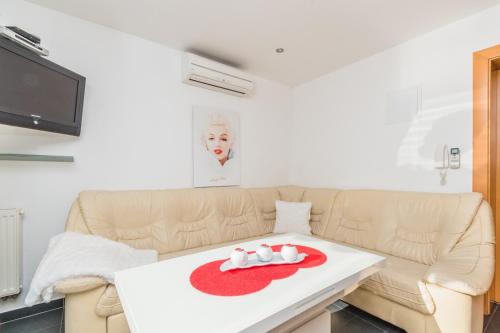 Apartment in Crikvenica with sea view, terrace, air conditioning, WiFi 3492-8