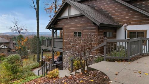 7320 Creekside Condo – Photos 5