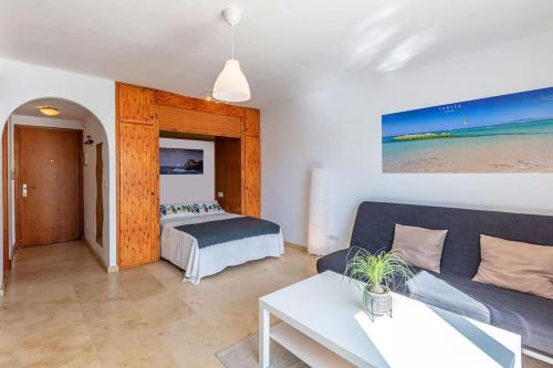 Apartamento en la calle principal con solarium.