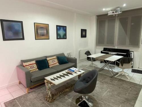 50m2 private apartment in center