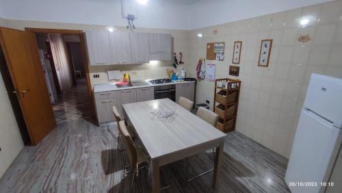 Η κουζίνα ή μικρή κουζίνα στο La Casa di Passaggio