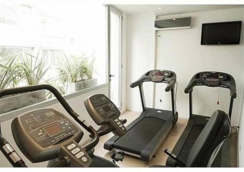 Fitness centar i/ili fitness sadržaji u objektu Monoambiente Frente Al Hospital Italiano
