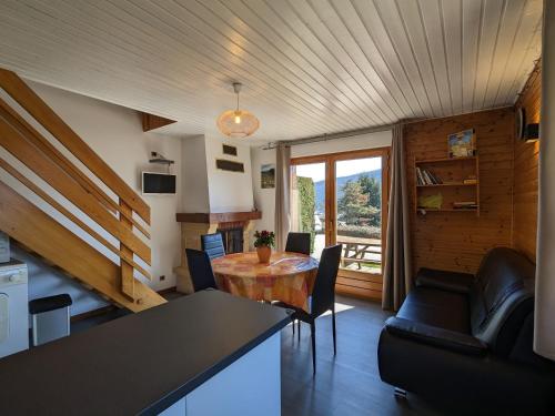 Chalet familial avec cheminée à Gérardmer