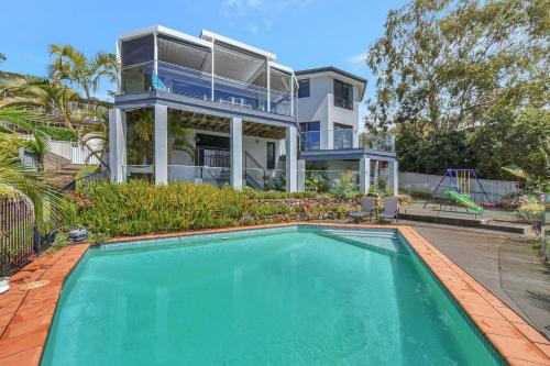 Billede fra billedgalleriet på New Property Shimmer Shores Absolute Waterfront Retreat at Fishing Point, Lake Macquarie i Fishing Point