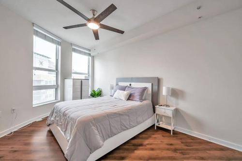 Gallery image of Luxury apt 3 mins to Dt Tampa -Pool-GYM-Balcony in Tampa