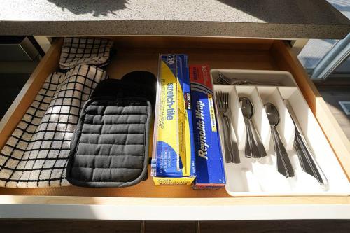 Gambar di galeri bagi Seatac 2 BR Upper Unit 5 min to Airport di SeaTac