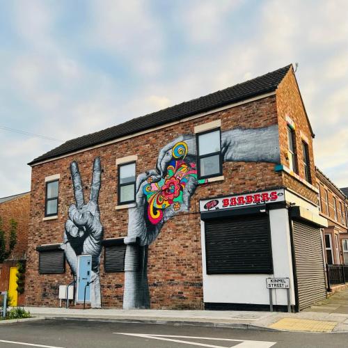 2025 Award Winner Liverpool Peach House - 4 Bedrooms photo 82