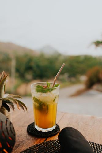 Ποτά στο Disini Lombok ECO Sky House with Sea view