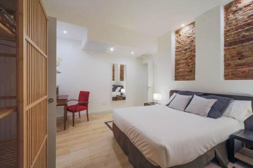 Housing Malasaña by SharingCo