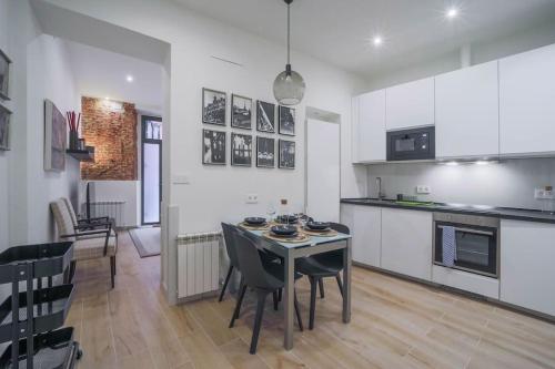 Housing Malasaña by SharingCo