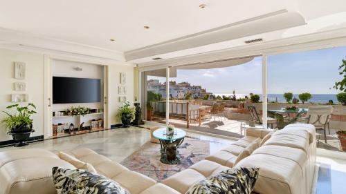 Sky Villa